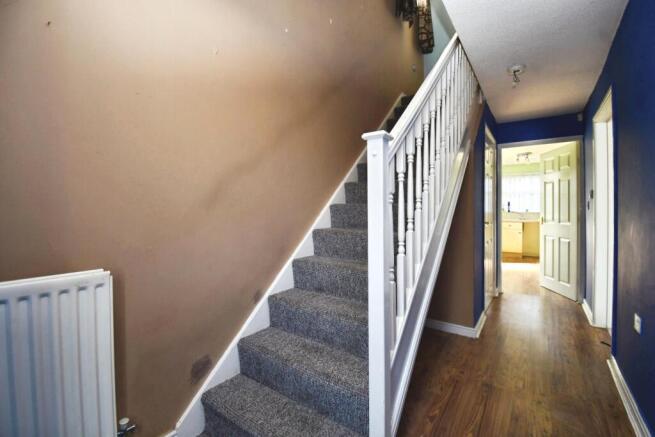 4 bed Detached for sale Image 6