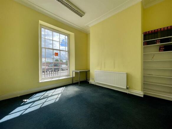 2 Reception Office.JPEG