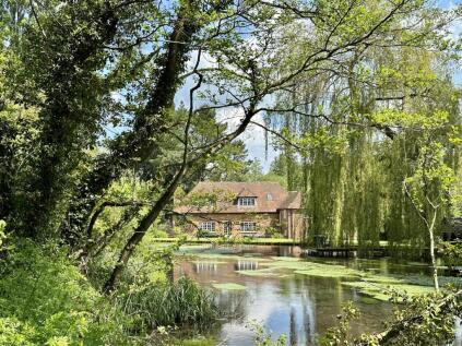 Andwell Lane, Andwell, Hook, Hampshire, RG27