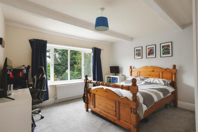 4 bed Farm House for sale Image 12