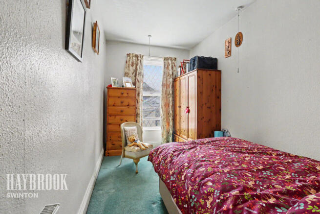 3 bed Terraced for sale Image 9