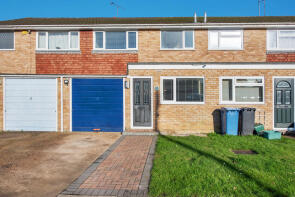 18, Cedar Avenue, Blackwater, Camberley GU17 0JF