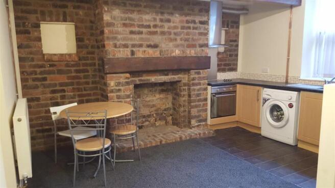 6 Stanley Flat 1 Pics (24).jpg