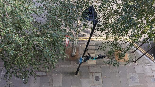 Photo 43