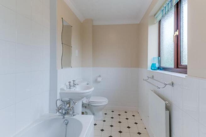 Bathroom.jpg
