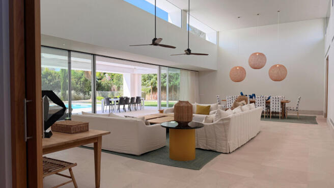 Living Room - 3
