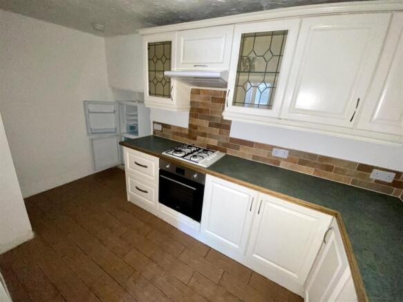 1 bed Terraced to rent Image 4