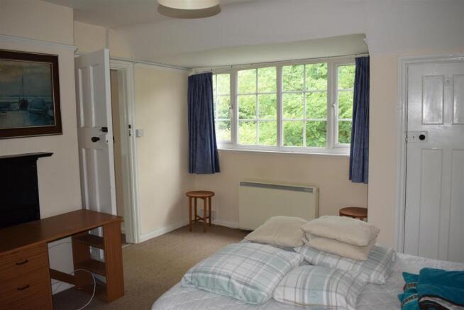 6bedroom 2.JPG