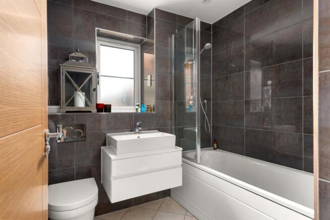 Family bathroom