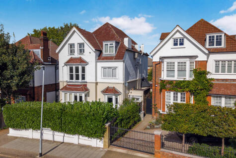 Lytton Grove, London, SW15