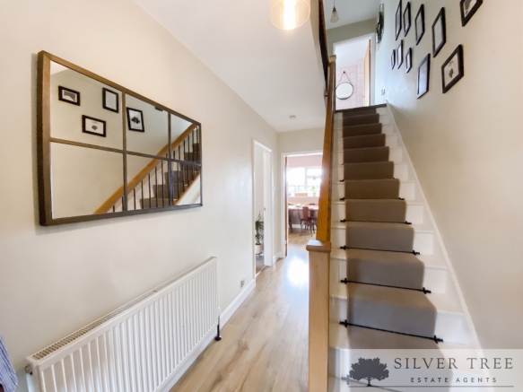 3 bed Terraced for sale Image 12