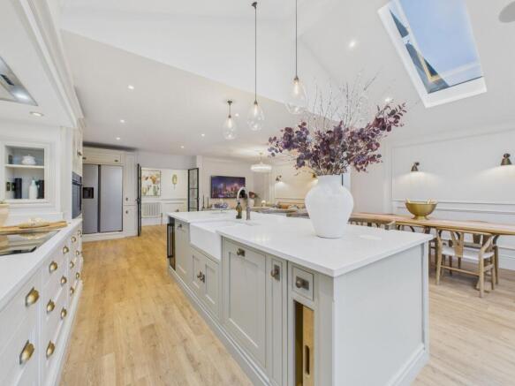 Open Plan Family Dining Kitchen
