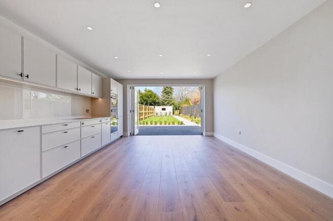 Blandford Avenue, Oxford, Oxfordshire, OX2 photo 4