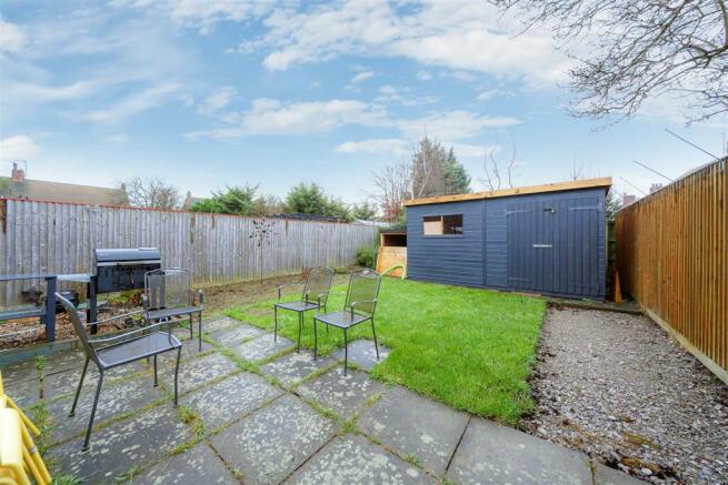 10 Hortonsfield Road, Yardley Gobion, NN12 (12).JP