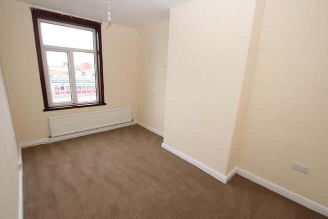 3 bed Semi-Detached to rent Image 7
