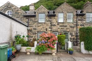 Cobweb Cottage, Marda Cottages, Dublin Street, Tremadog LL49 9RH