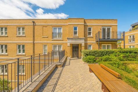 Atkinson Close, West Wimbledon