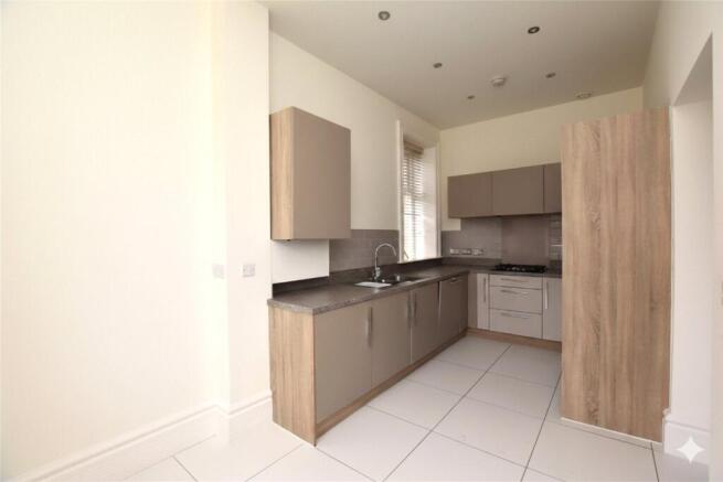 2 bed Apartment for sale Image 7
