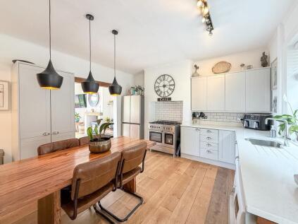 Slant Gate, Kirkburton, Huddersfield, HD8
