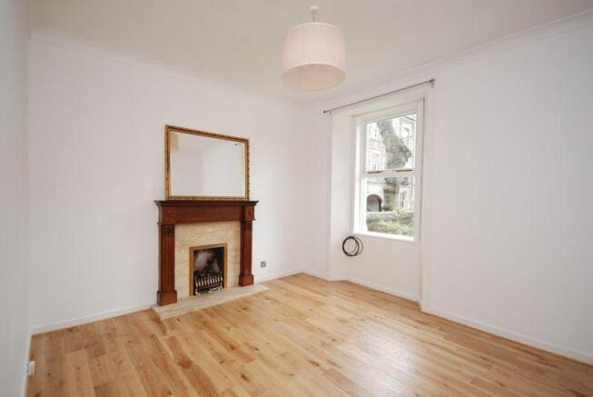 Living Dining Area