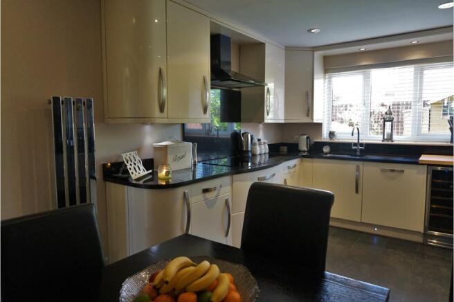 Kitchen / Breakfast