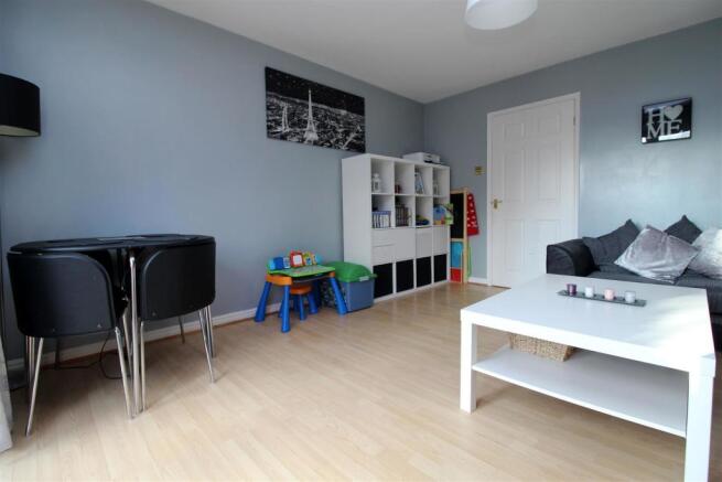 Living Room...jpg