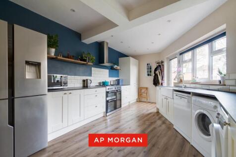 Broughton Crescent, Birmingham, West Midlands, B31