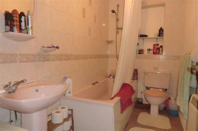 Photo 11