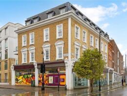 31, Wingate Square, London SW4 0AF