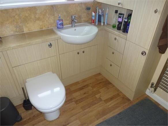 Photo 10