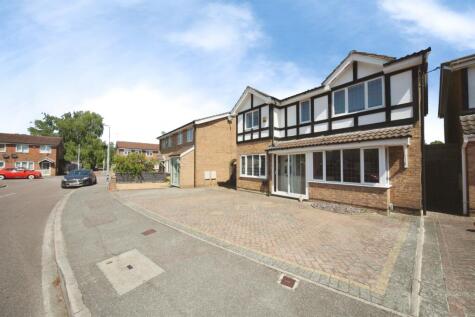 Milton Way, Houghton Regis, Dunstable