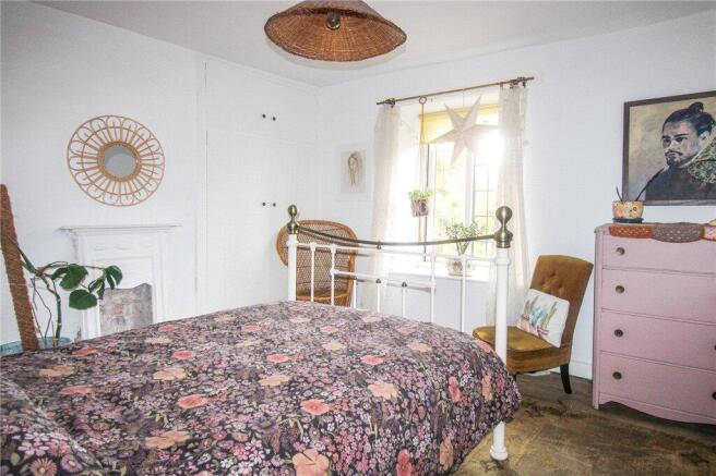 2 bed Terraced for sale Image 9