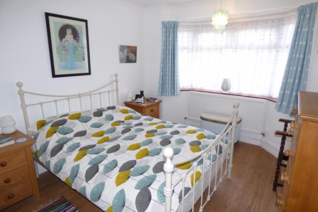bed 1