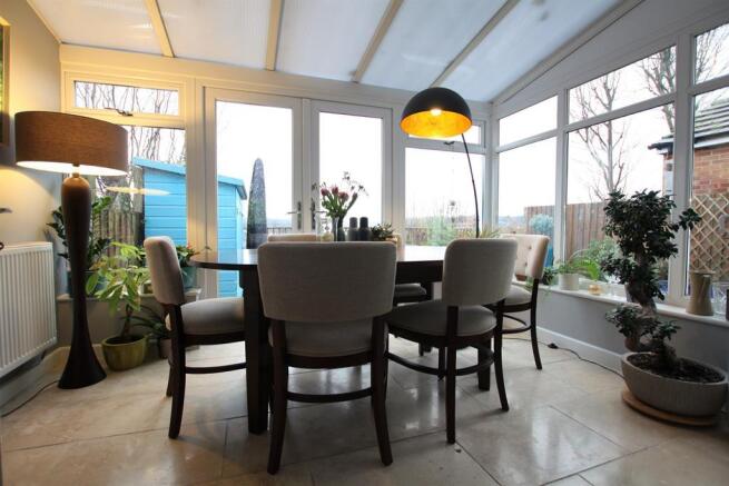 Conservatory / Dining Room 
