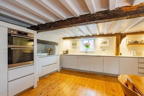 Yeoford, Crediton, EX17