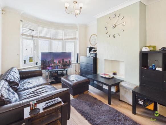 Presented by Clinton at EweMove Bexleyheath and Da