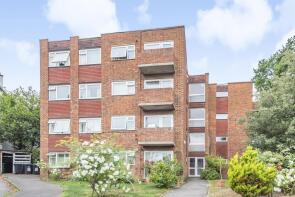 4, Pennington Lodge, Cranes Drive, Surbiton KT5 8AU