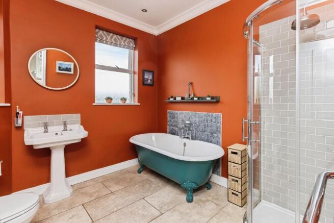 6 bed Terraced for sale Image 10