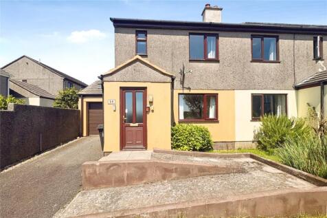 Trethannas Gardens, Praze, Camborne, Cornwall, TR14