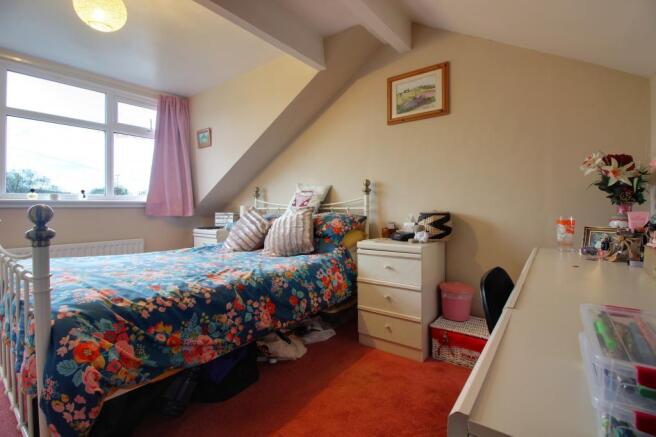 Bedroom 2 (Double)