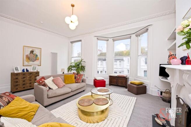 Eaton Place, 46-002.JPG