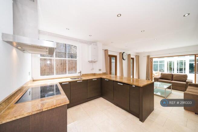 Kitchen Area 1