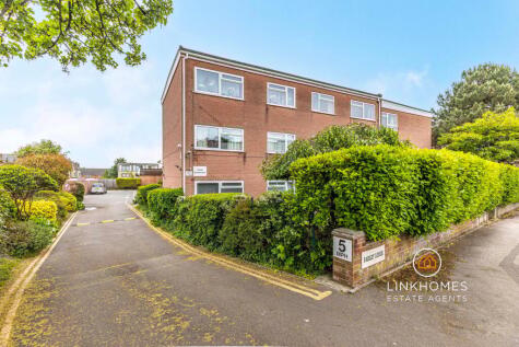 Bournemouth Road, Poole, BH14