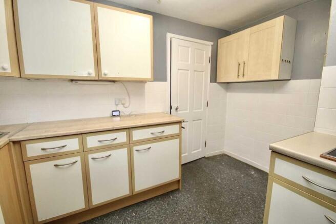 3 bed Semi-Detached for sale Image 7