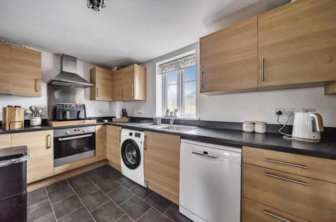 1425210-9-69b2f26...