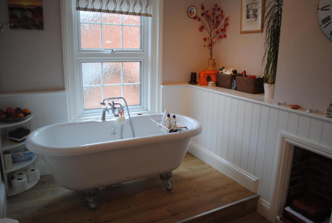 Photo 11