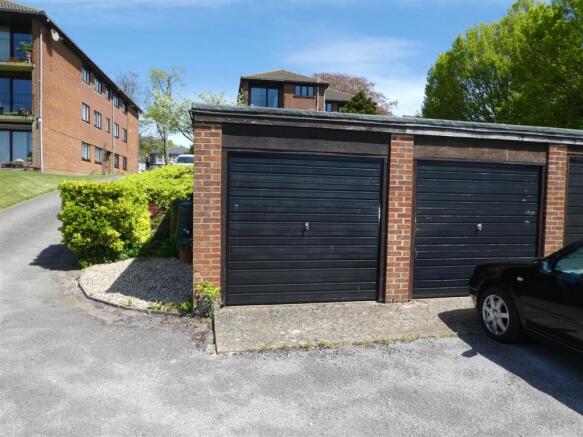garage.JPG