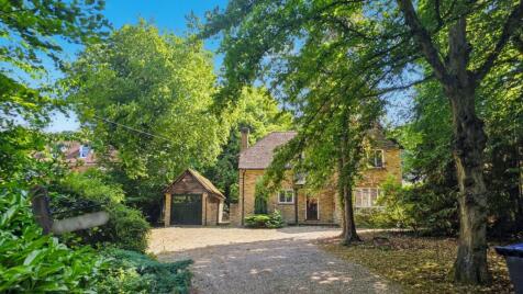 Burgess Wood Road South, Beaconsfield, Buckinghamshire, HP9