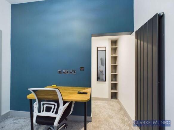 3 bed Terraced for sale Image 9