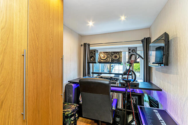 Annexe Office/Bed...